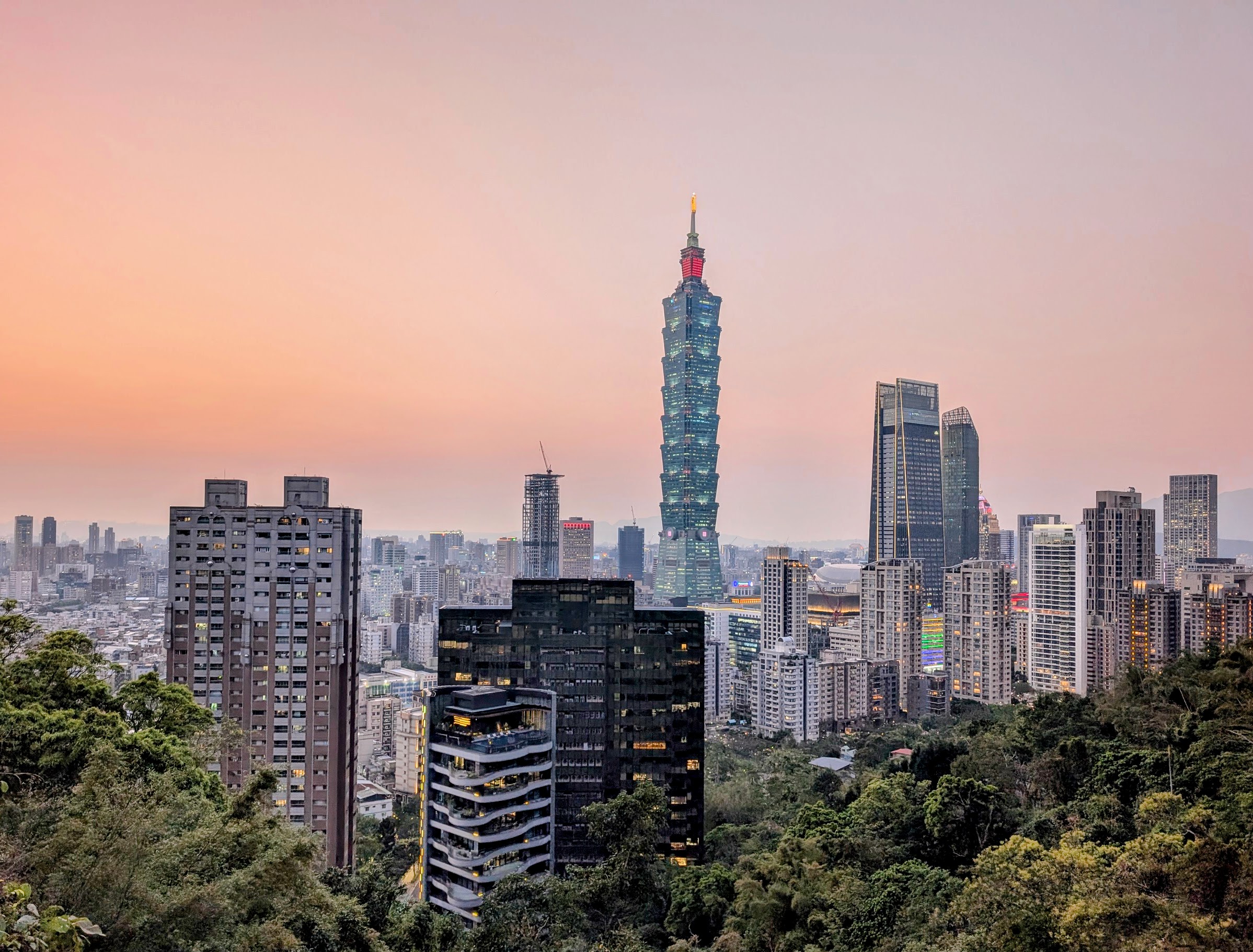 マジバン in Taipei snapshots from taipei, taiwan. — reservation for two