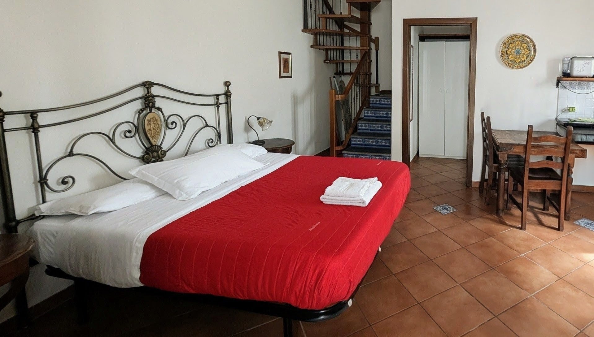 Studio apartment at Pedra Residence, an excellent guesthouse on volcanic island of Stromboli.