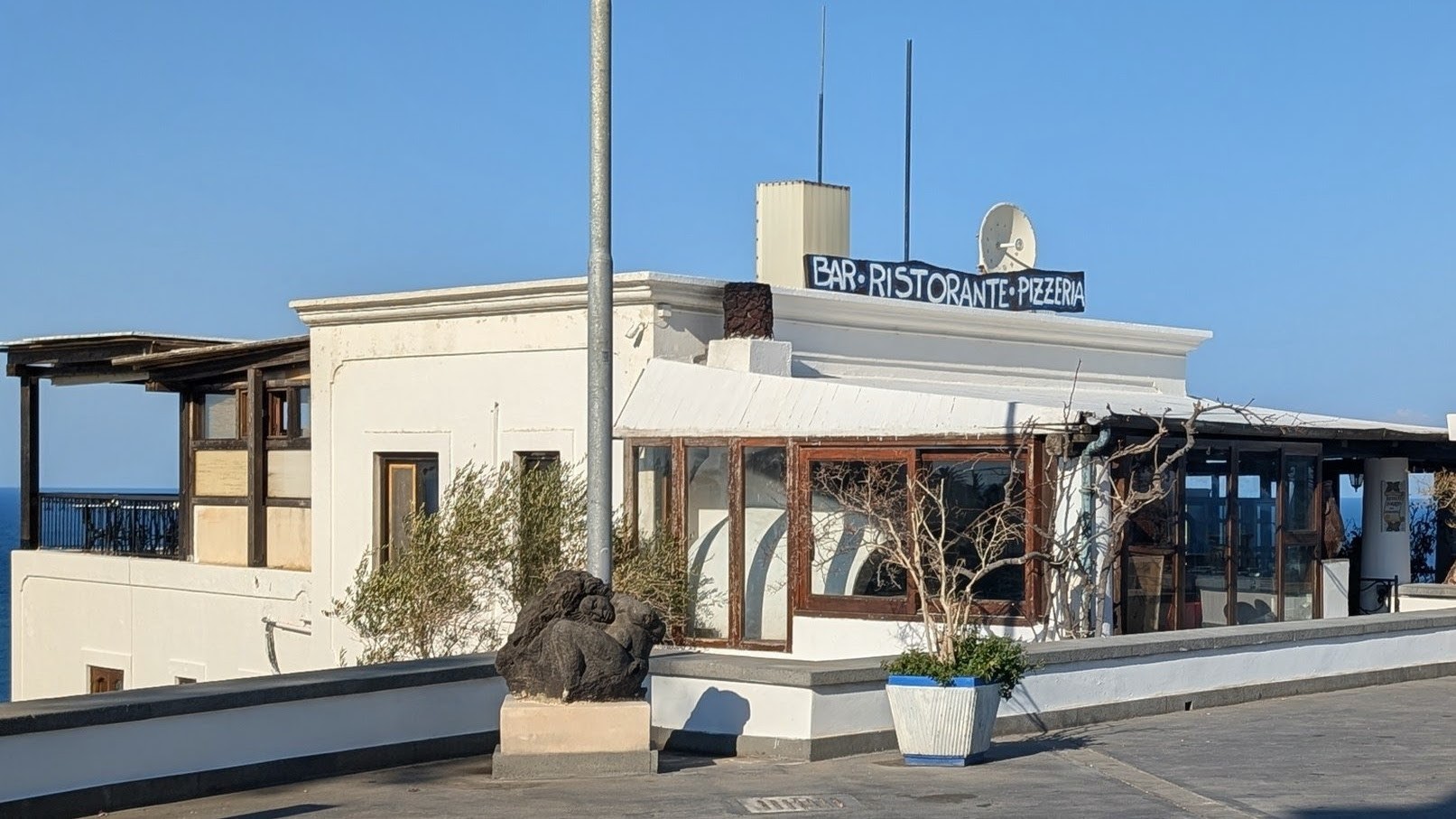 Restobar Ingrid on the main square of San Vincenzo is the main social venue on Stromboli island.